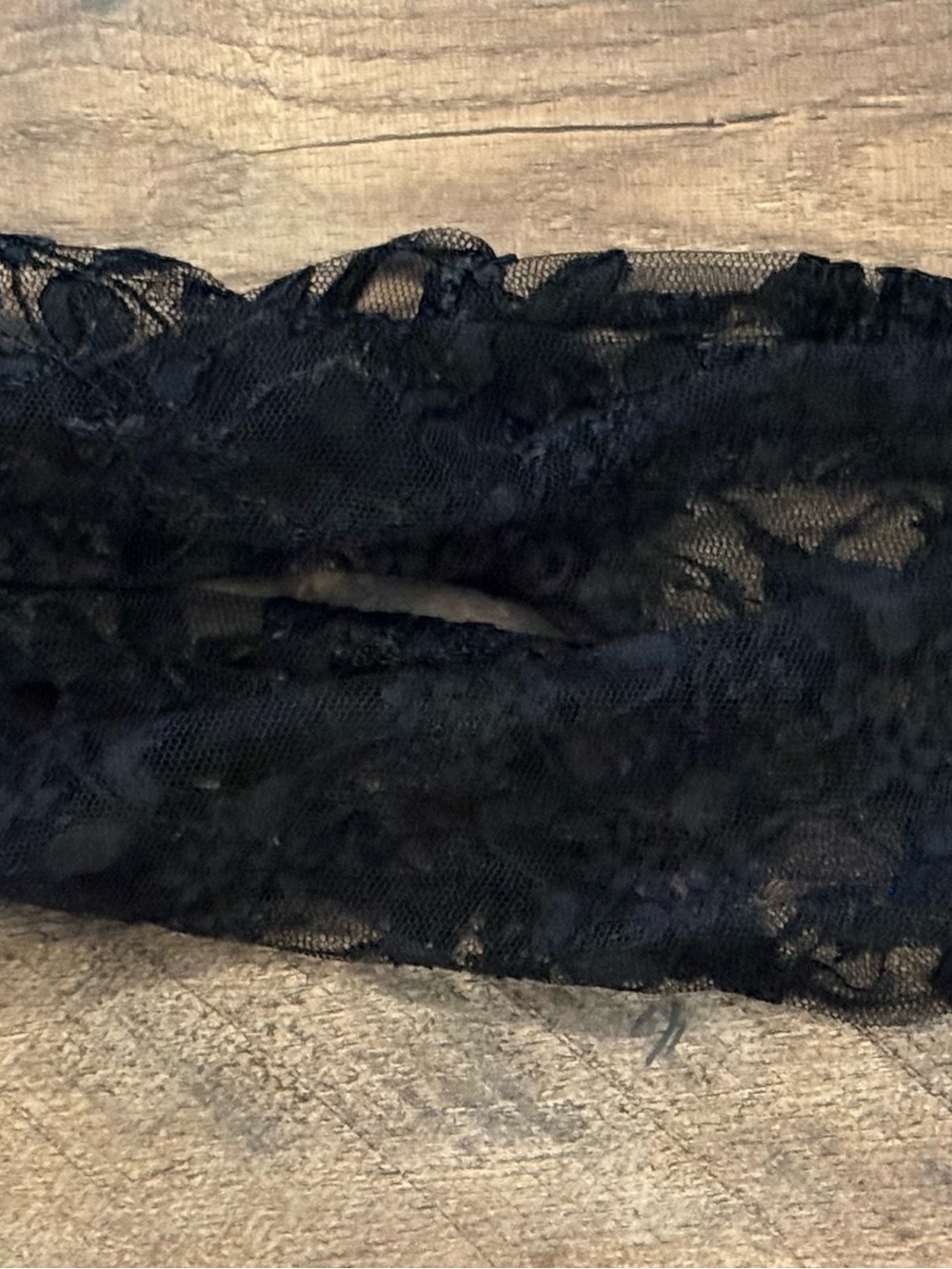 VTG A. Brod Black Sheer Floral Lace Long Scarf Made in USA Goth Coquette - Picture 2 of 7